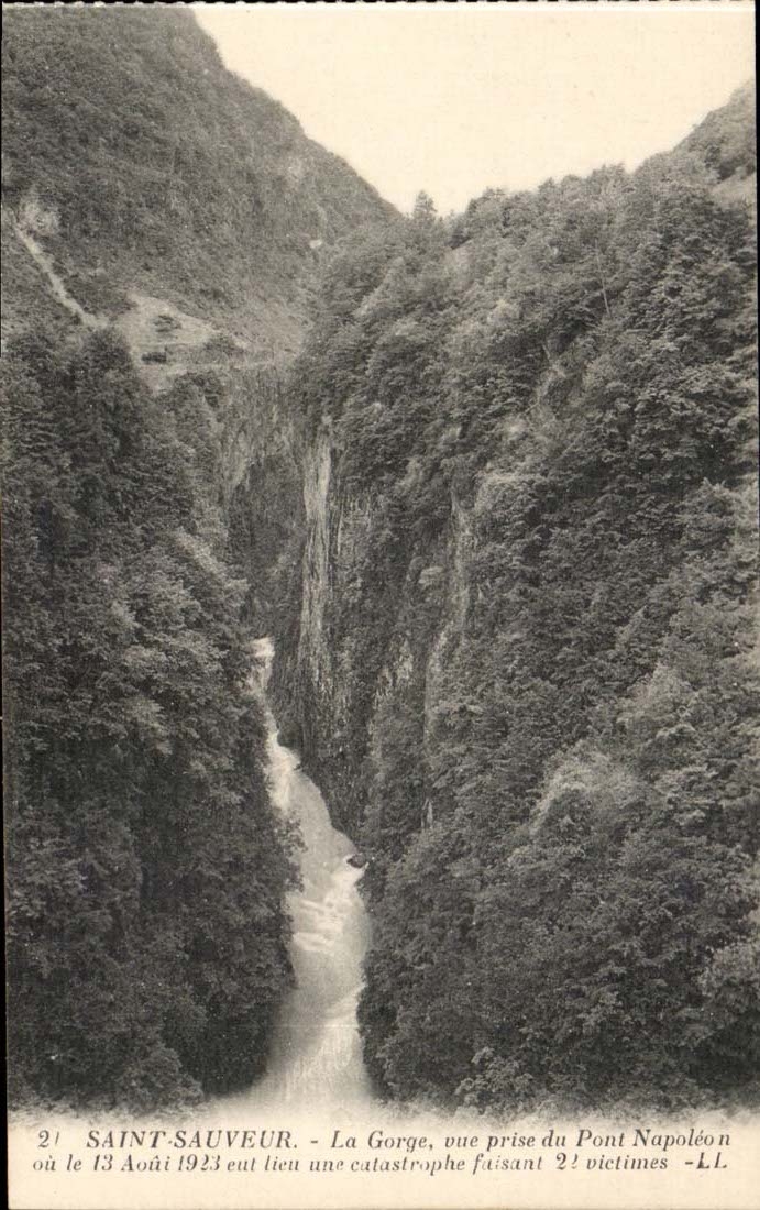 Saint Retter - die Kehle gesehen vom Bridge Napoleon CPA