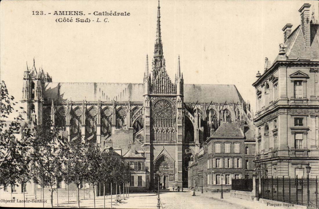 Amiens - the Cathedral - Southern part - CPA