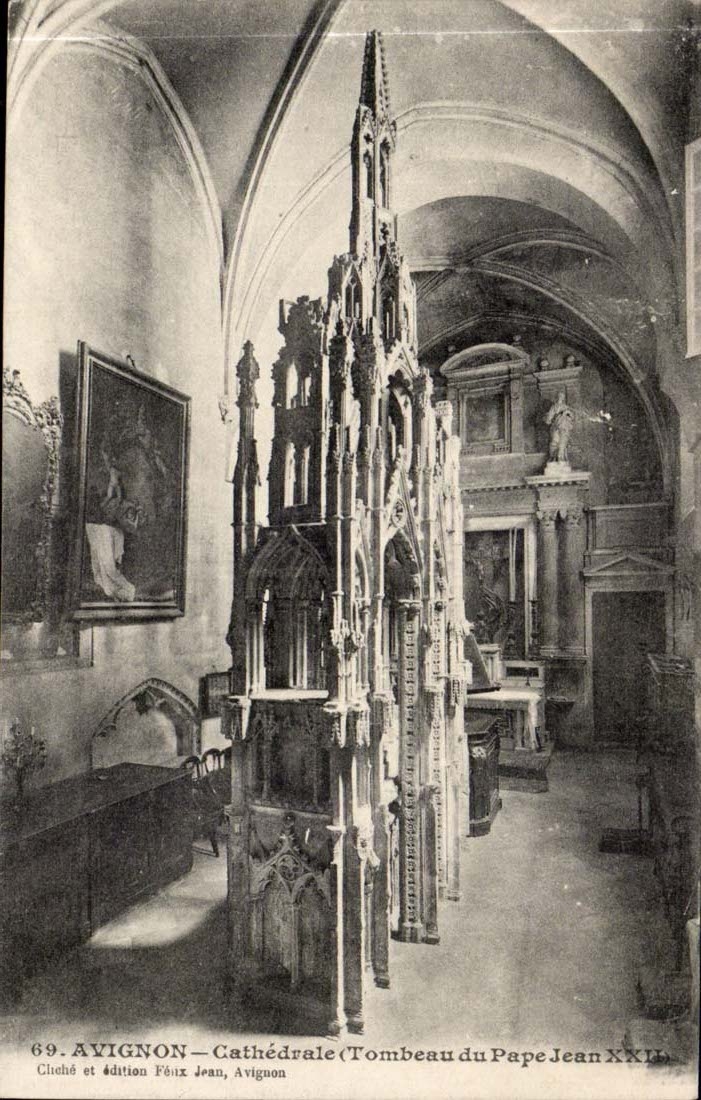 Avignon - Kathedrale - Grab des Pope Jean XXII - CPA