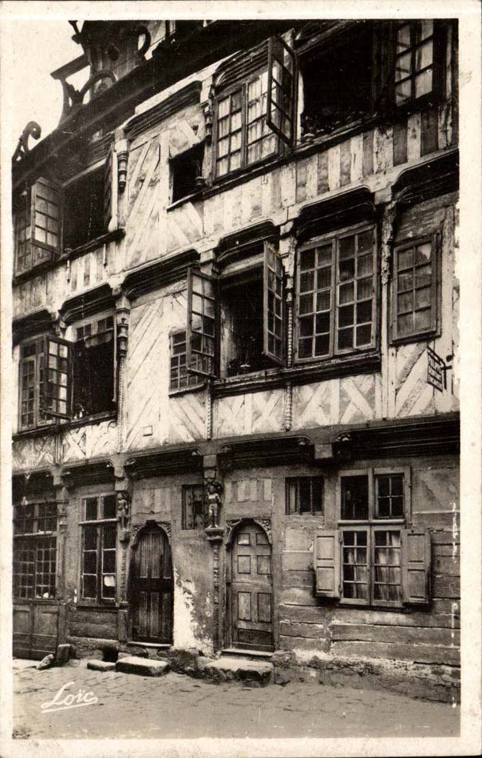 Rennes - Ancienne Maison - CPA 