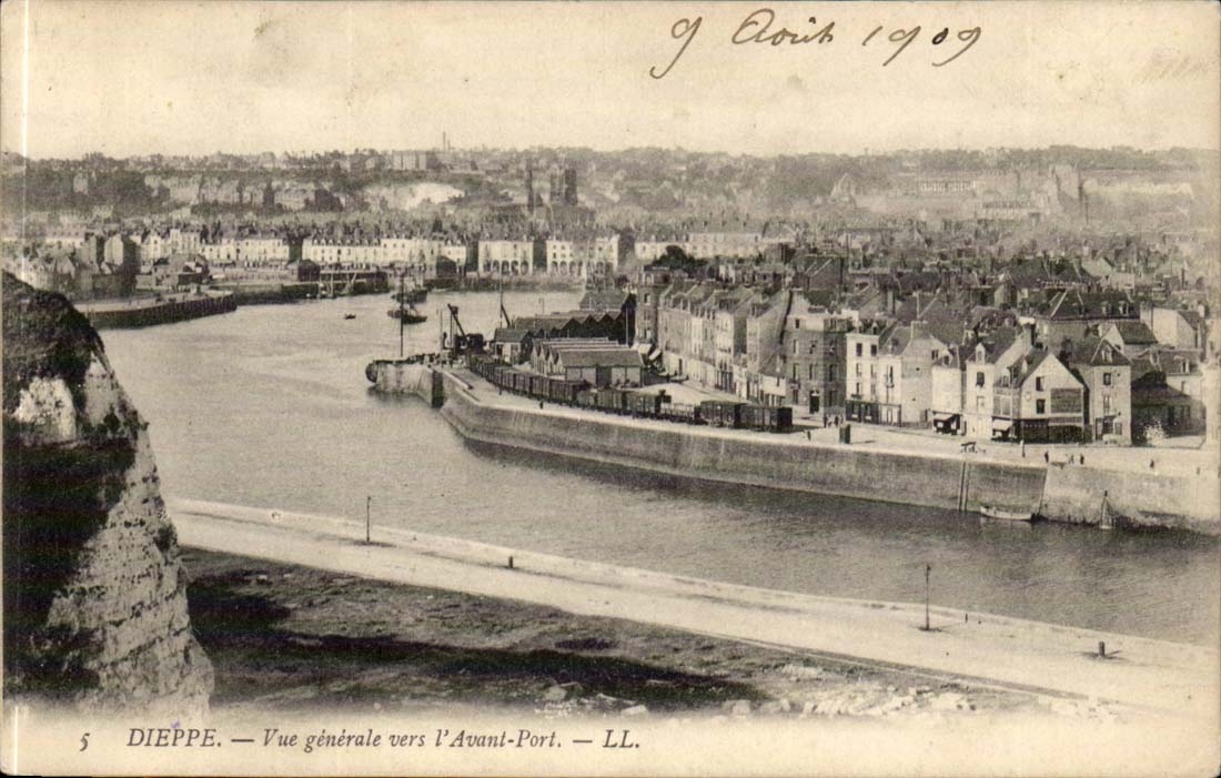Dieppe CPA Ansicht schickt Hafen nach
