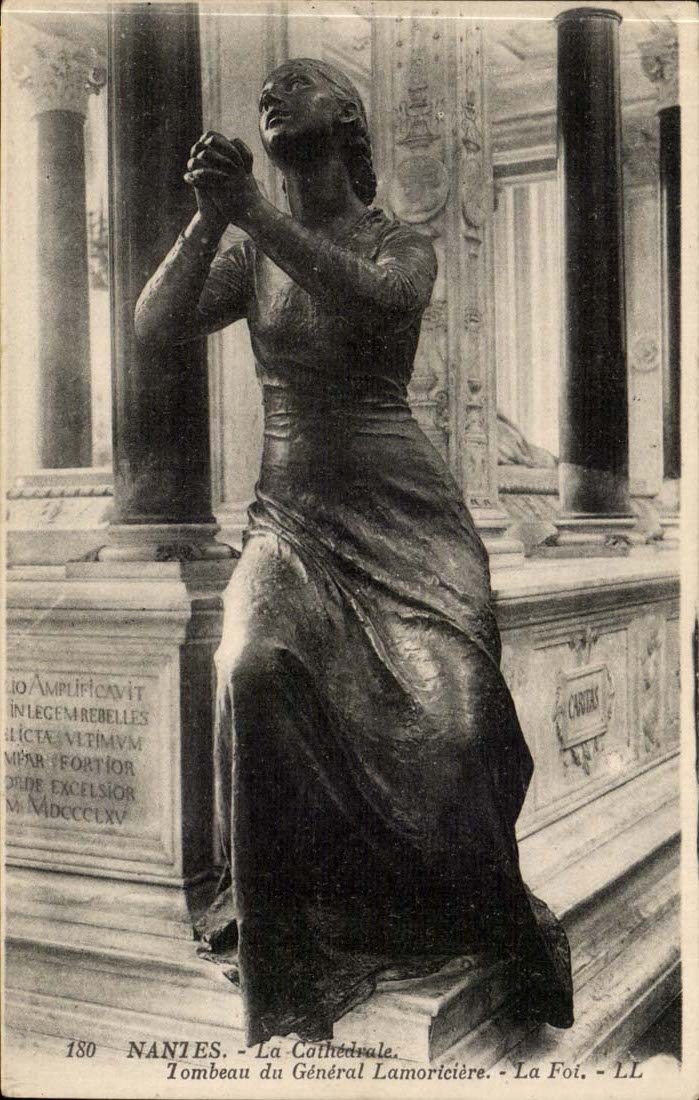 Nantes CPA the cathedral Tomb of general LAmoricere faith