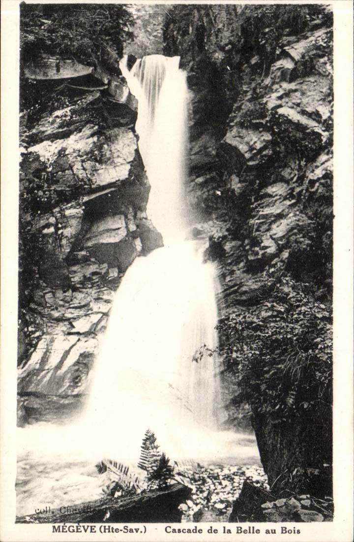 Megeve CPA Cascade de la belle au bois dormant