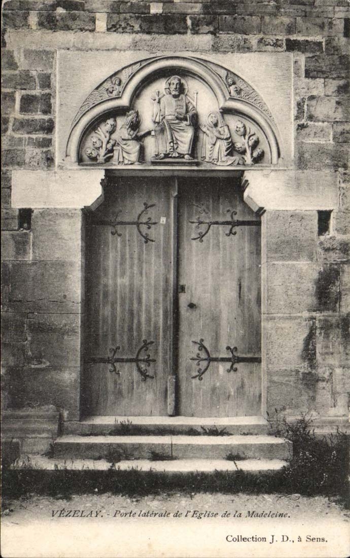 Vezelay CPA side Gate of the church of the Madeleine