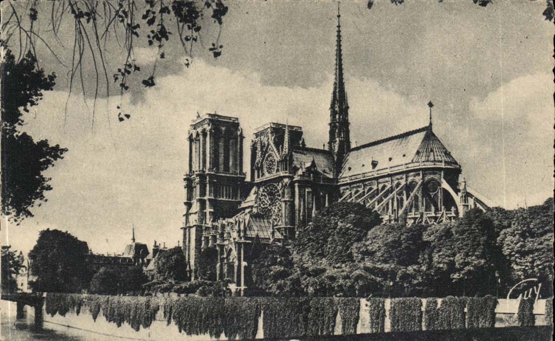 Paris CPA Abside de la cathedrale Notre Dame