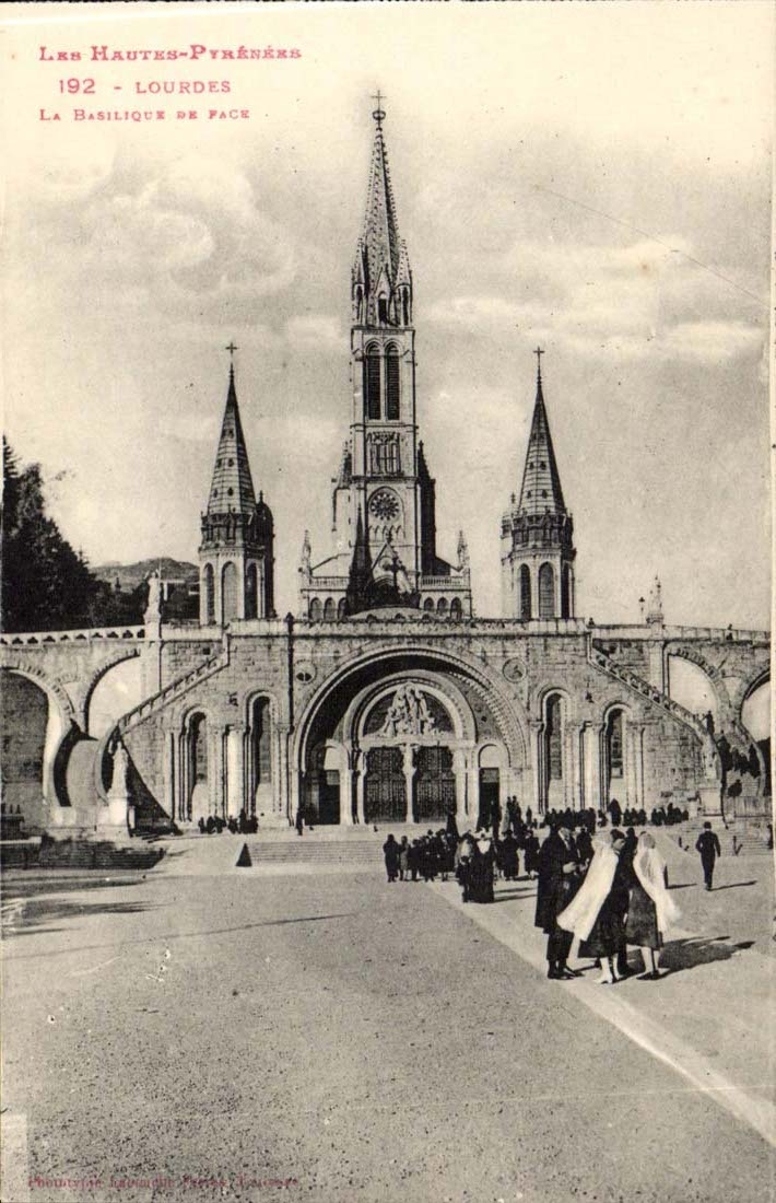 Lourdes CPA the basilica of face