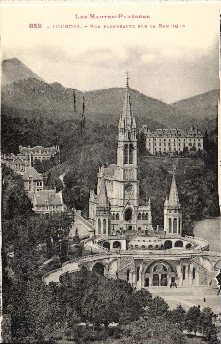 Lourdes View from above CPA of the basilica
