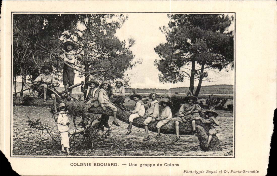 Fantasy - Children - Edouard Colony - a Bunch of Colonists - CPA