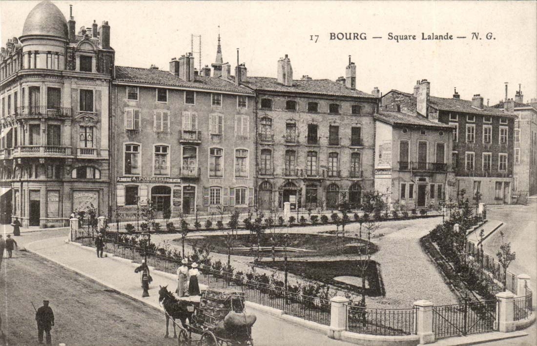 Borough - Lalande Public garden - CPA