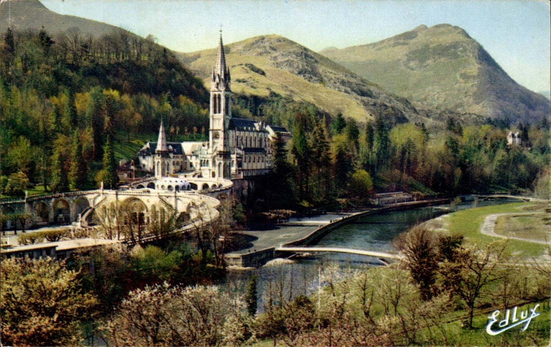 Lourdes CPA the basilica Gave and new bridges