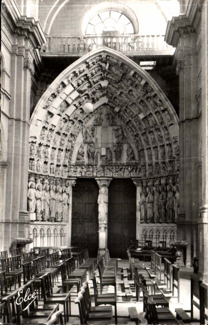 Dax CPM Portail interieur de la cathedrale