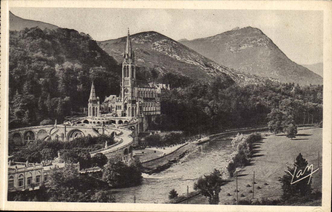 Lourdes CPA the basilica and Gave