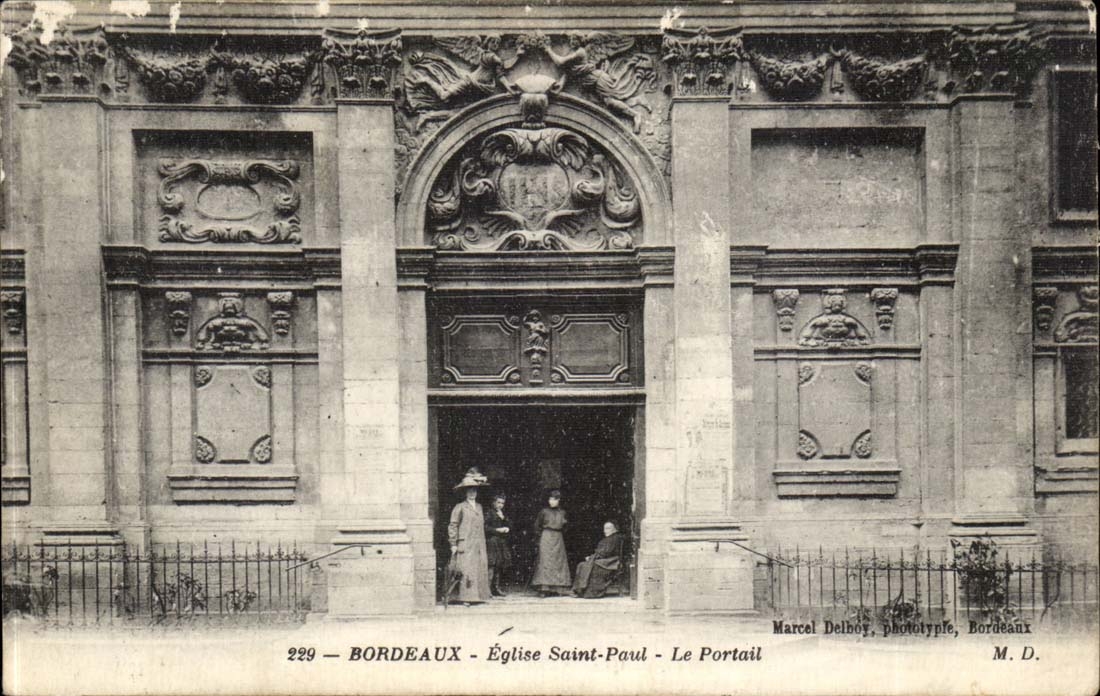 Bordeaux CPA Saint Paul Church the gate