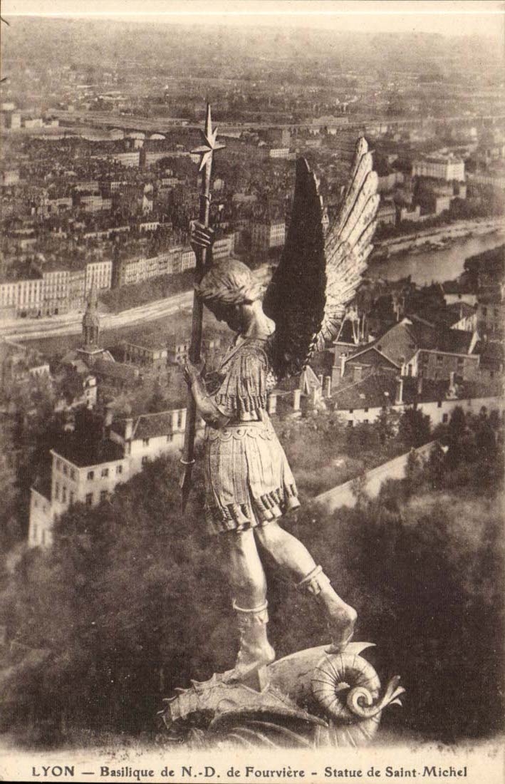 Lyon - Statue of Michel Saint - Basilica of Our lady of Fourviere - CPA