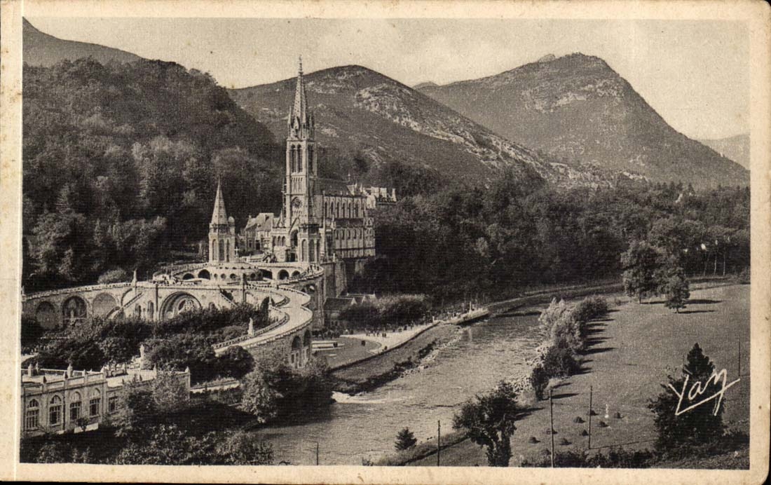 Lourdes - the Basilica and Gave - CPA