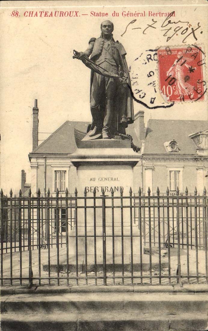 Chateauroux - Statue des Generals Bertraid - CPA