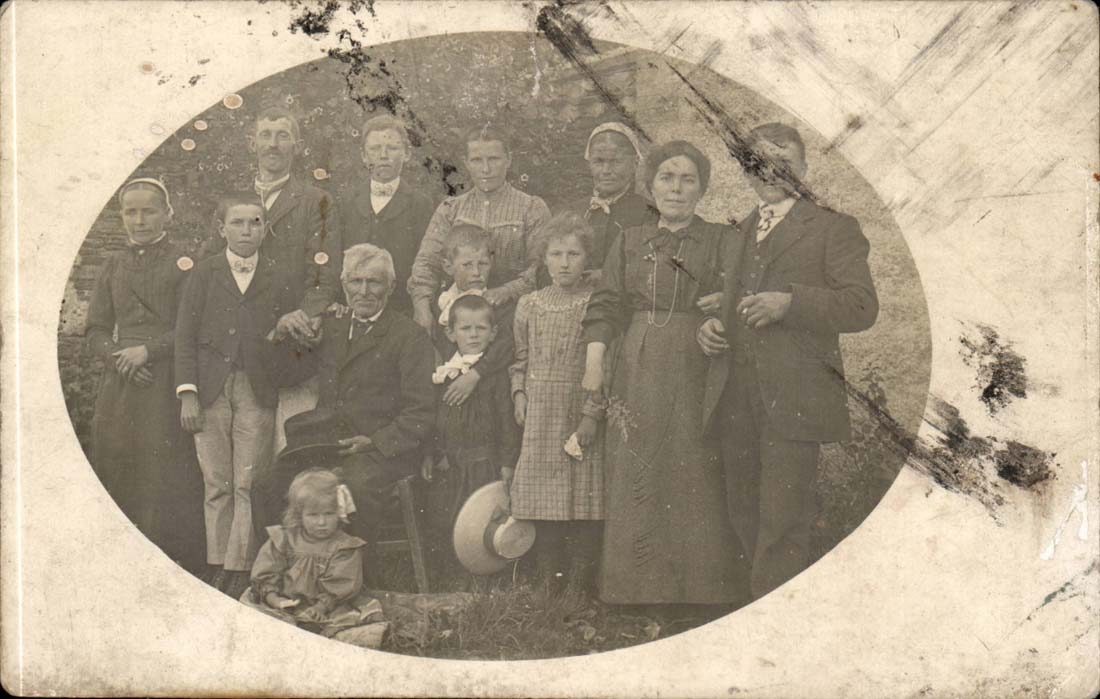 Fantasy - Women - Children - Large Familie - CPA