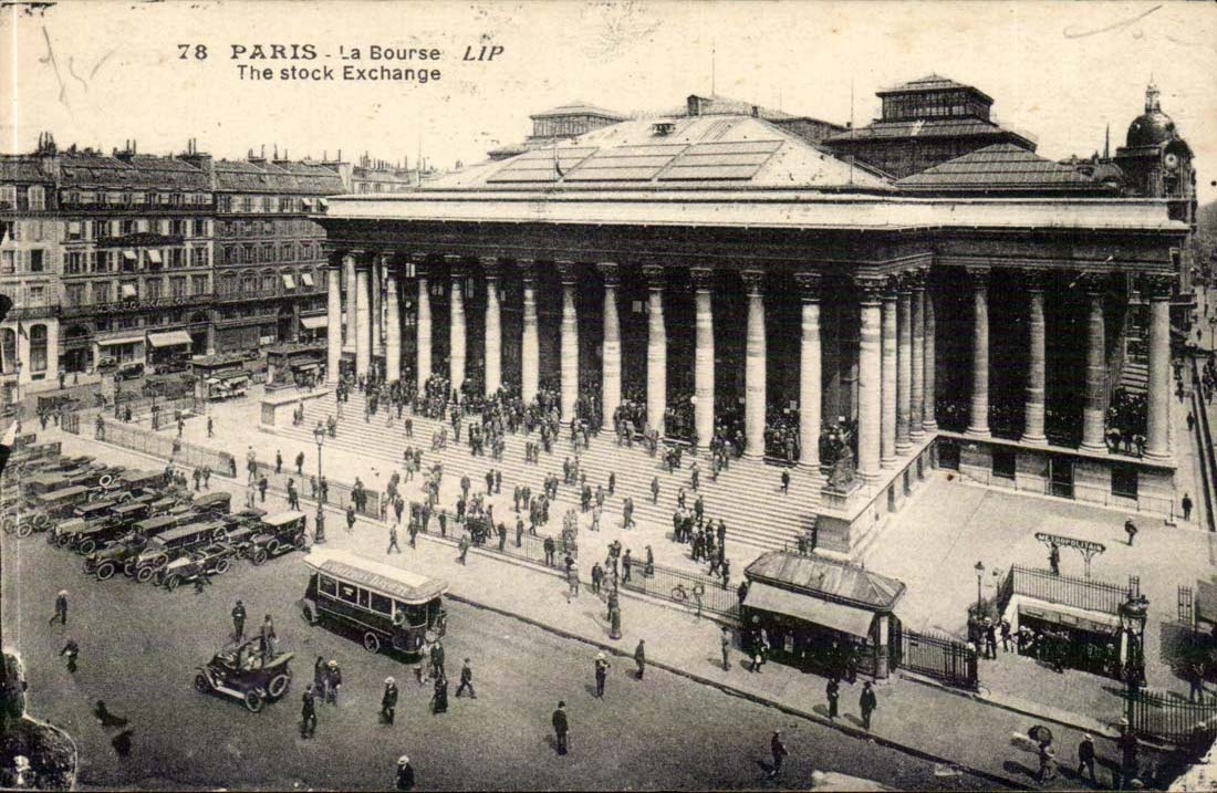 Paris - La Bourse - Autobus - CPA 
