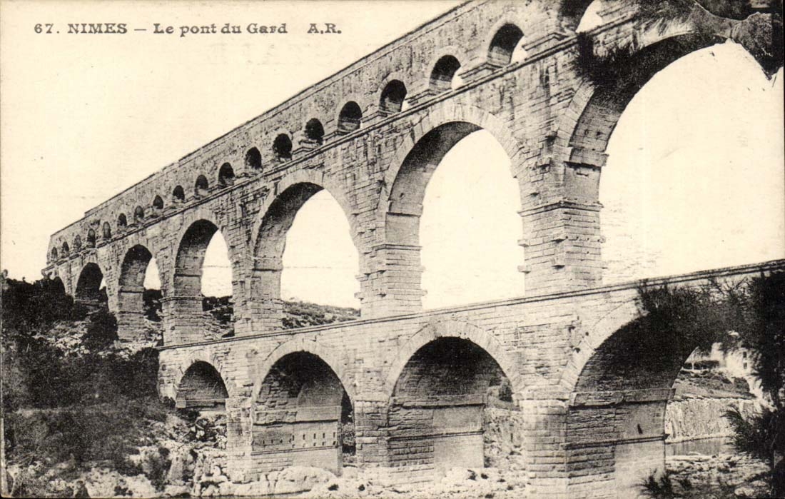 Nimes - die Brucke von Gard - CPA