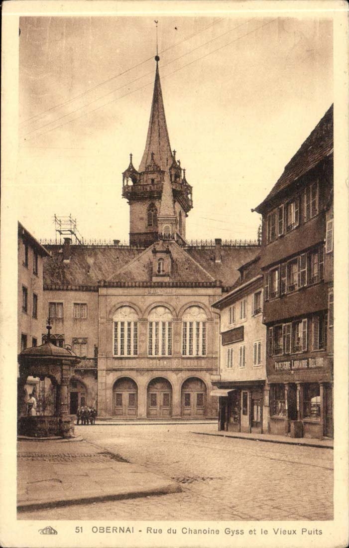Obernai CPA Street of the Gyss canon and the old well