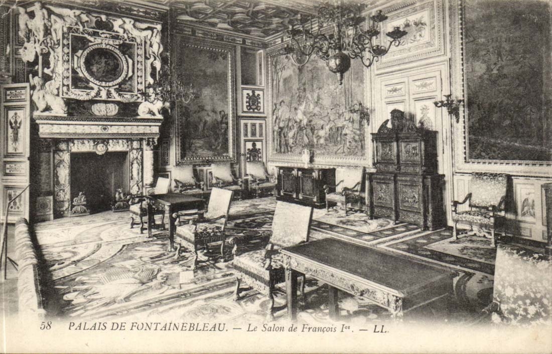 Fontainebleau - the Living room of François I er - CPA