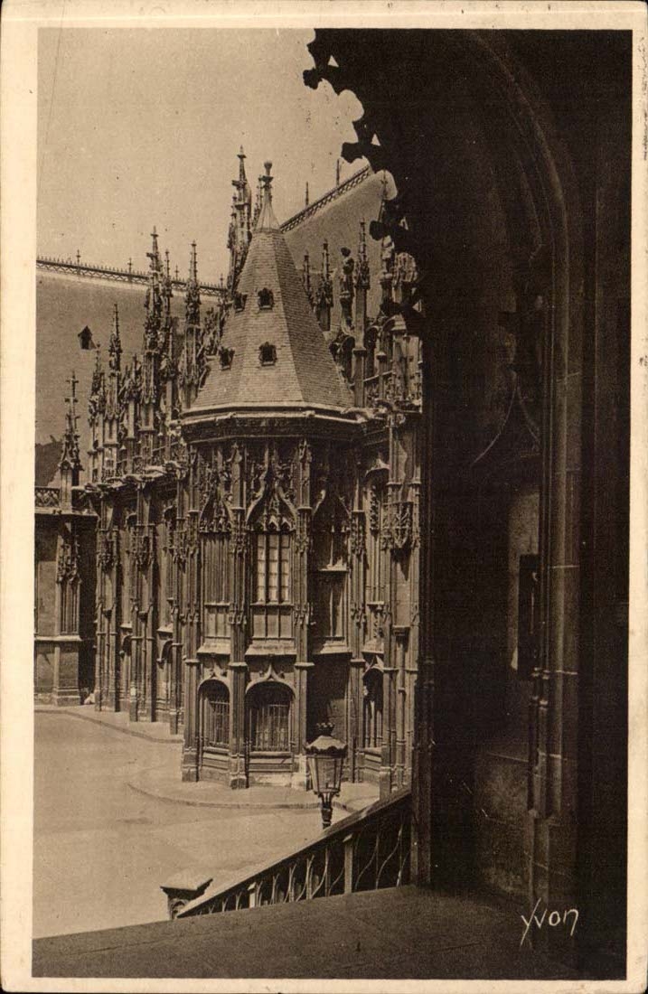 Rouen - Detail of the Law courts - CPA