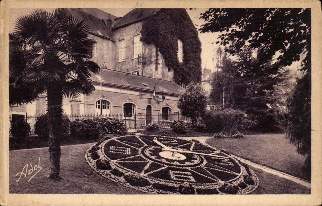 Mans - Flowered Clock CPA