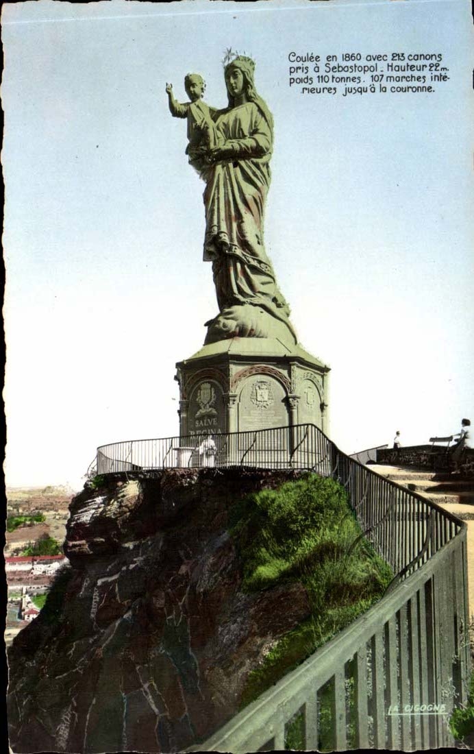 Le Puy CPA Statue colossale de ND de France