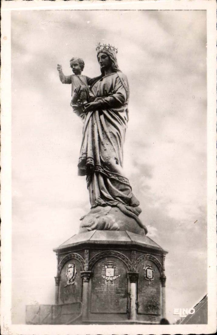 Le Puy CPA Statue colossale de ND de France