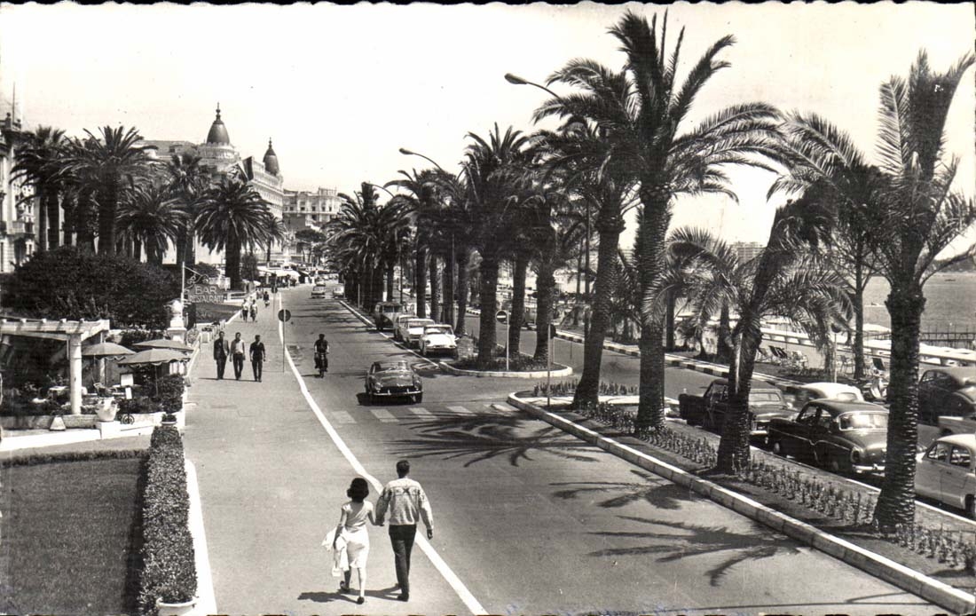 Cannes CPA the new Small cross