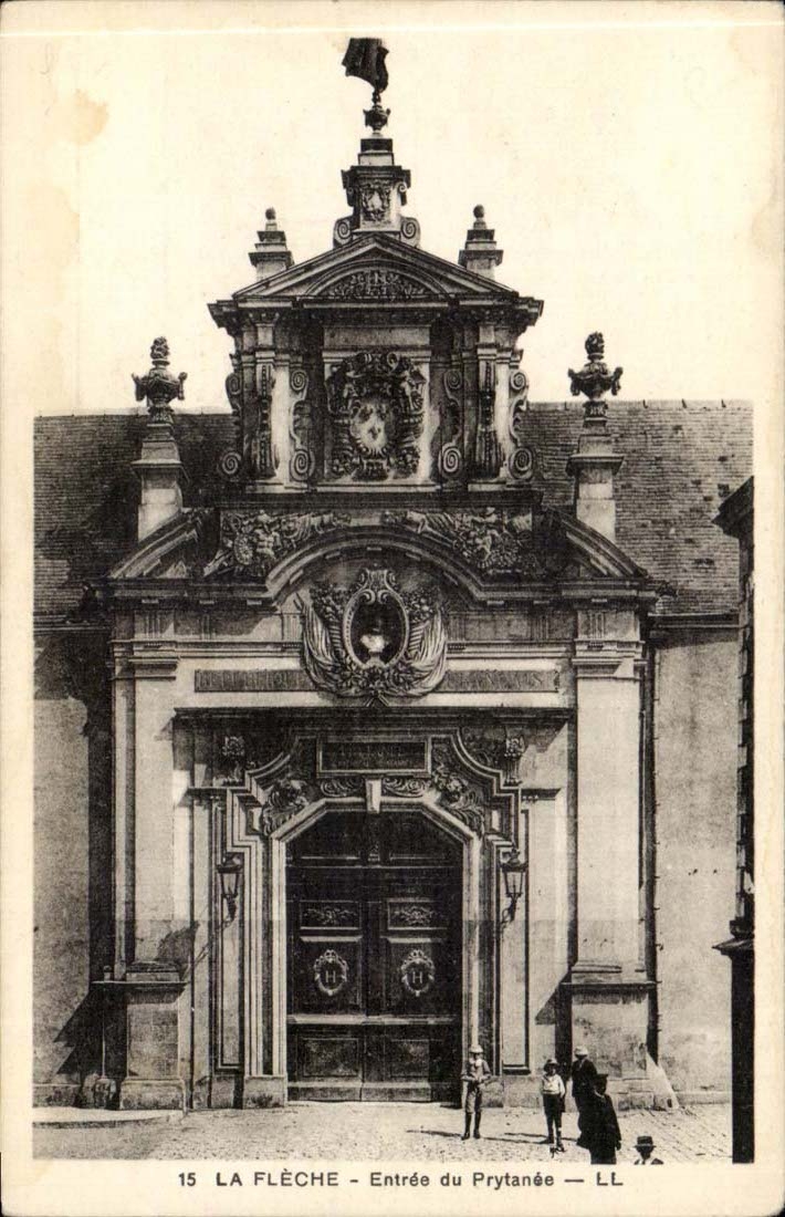 Arrow CPA Entrance of the Academy