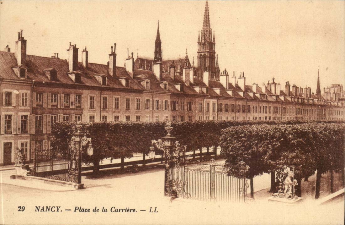 Nancy - Place de la Carriere - CPA 
