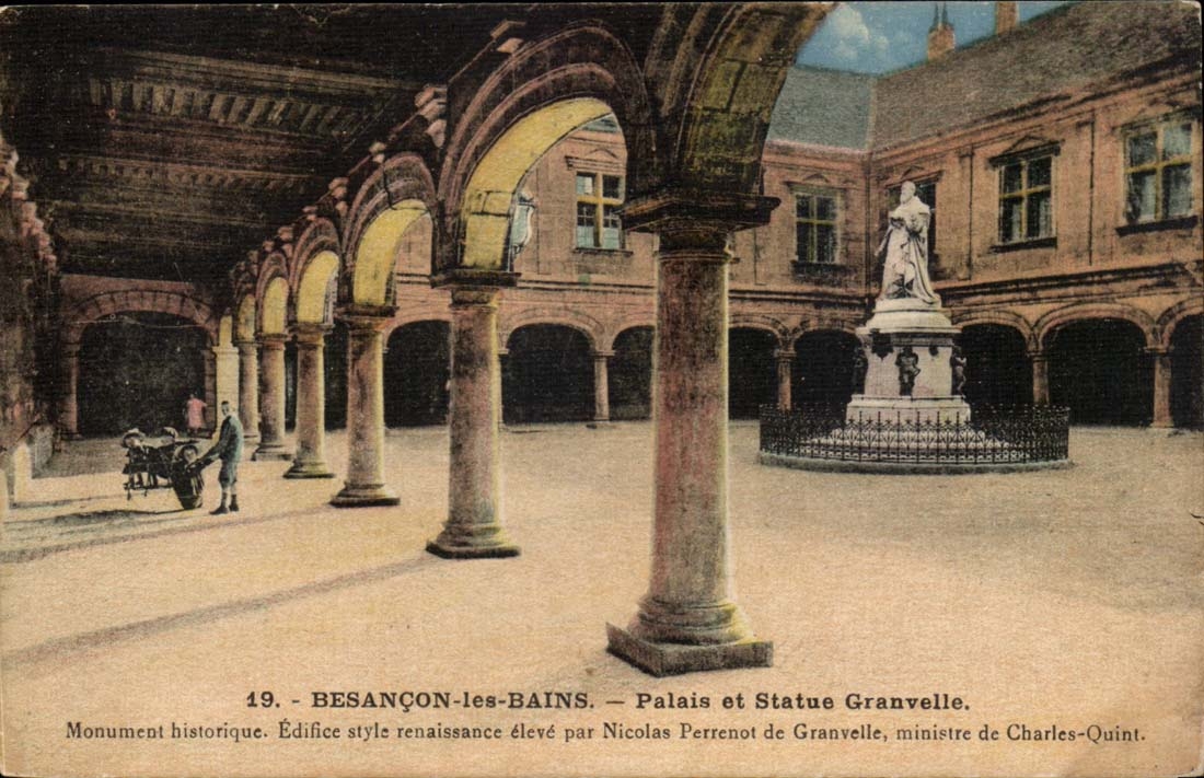 Besancon les Bains - Palate and Statue Granvele - Historic building Building style Renaissance - CPA