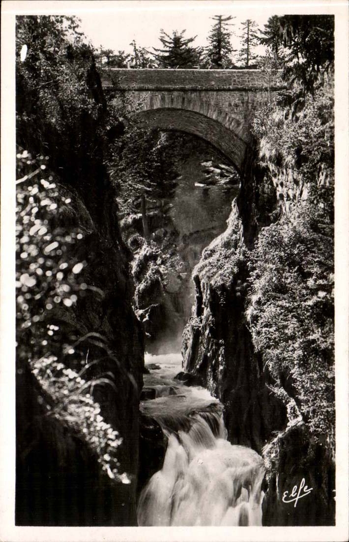 Cauterets - Grube der Brucke von Spanien CPA