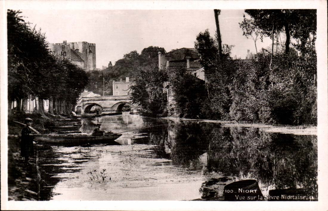 Niort - Seen on Niortaise CPA separates