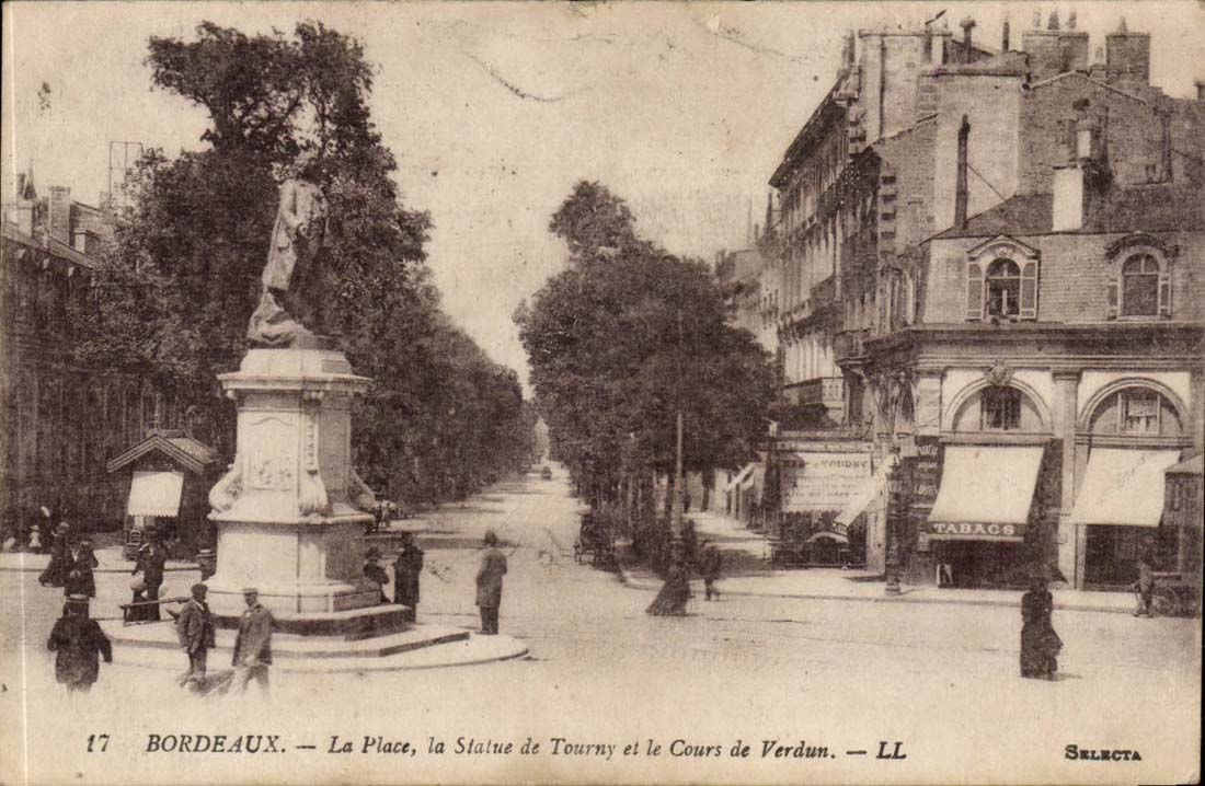 Bordeaux CPA the place Statue of Tourny and the course of Verdun