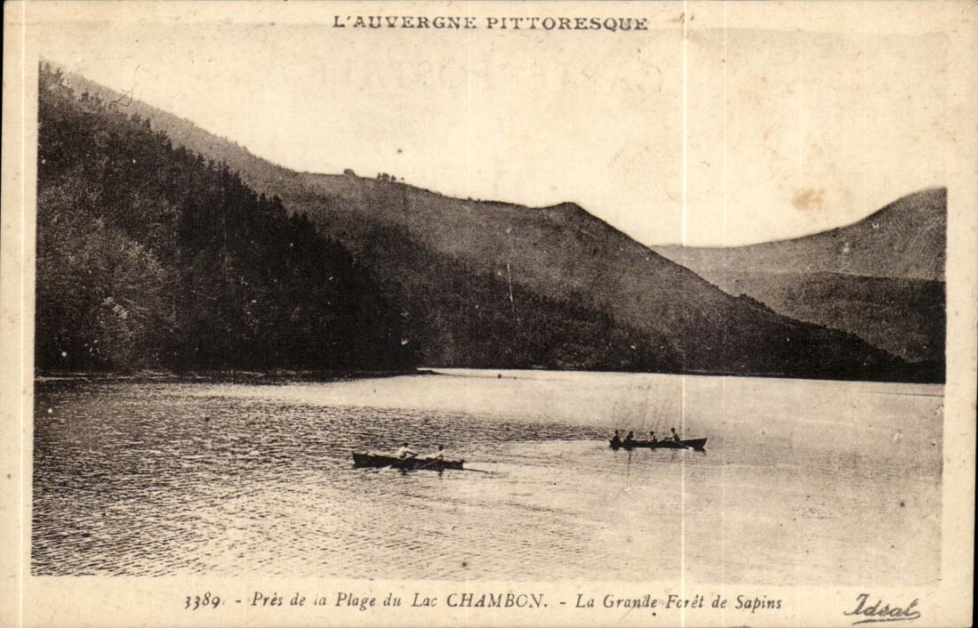 Auvergne CPA Close to the beach of the lake Chambon large the drill of Fir trees