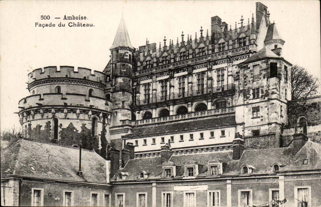 Amboise CPA Facade du chateau
