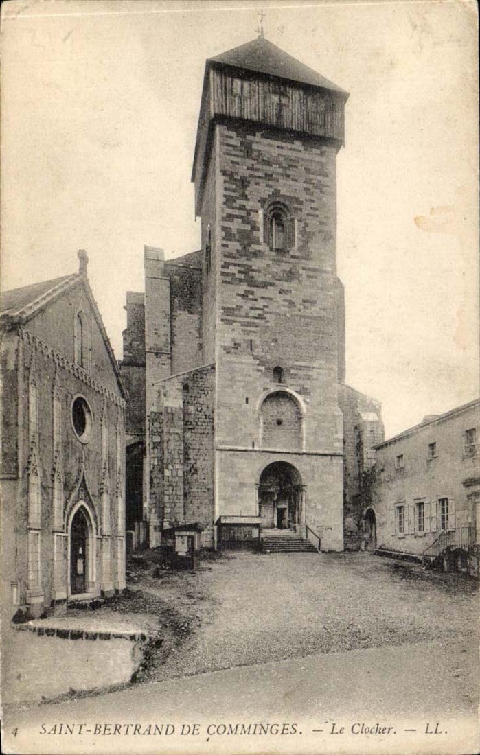 Saint Bertrand de Comminges CPA the bell-tower