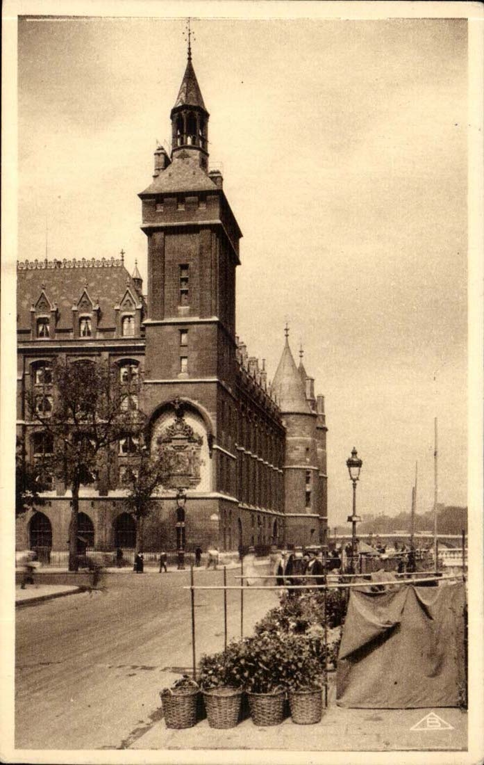 Paris CPA MArche aux fleurs Quai de l'horloge