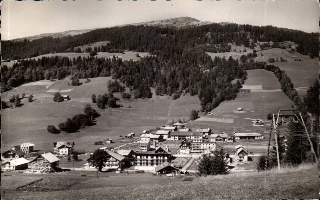 Cets CPa Village of Benevy and the Chery Mount