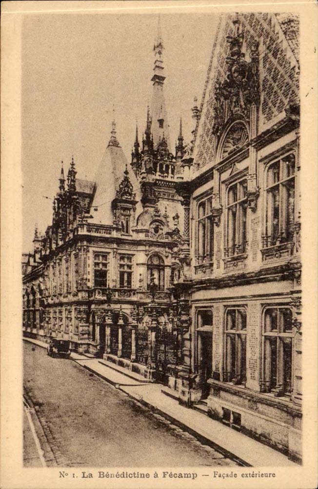 CPA Benediktiner hat Fecamp ausserfassade