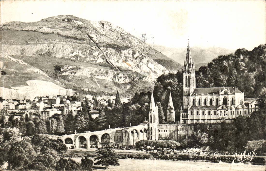 Lourdes CPA the basilica and the peak of Jer