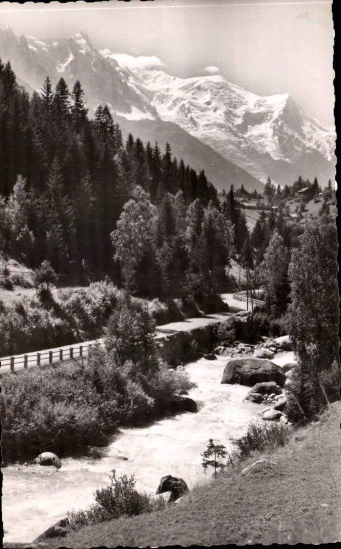 Argentiere CPA the arve and Mont Blanc