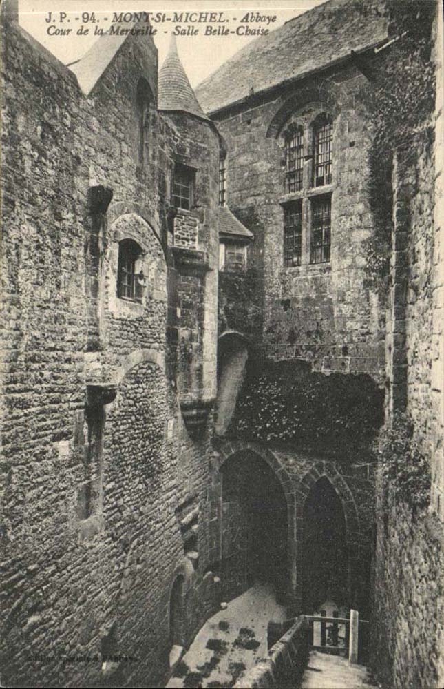 Mont Saint Michel CPA Court Abbey of the Wonder Room Beautiful Chair