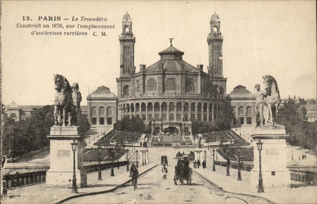 Paris CPA Trocadero cosntruit in 1878 on the site of old careers