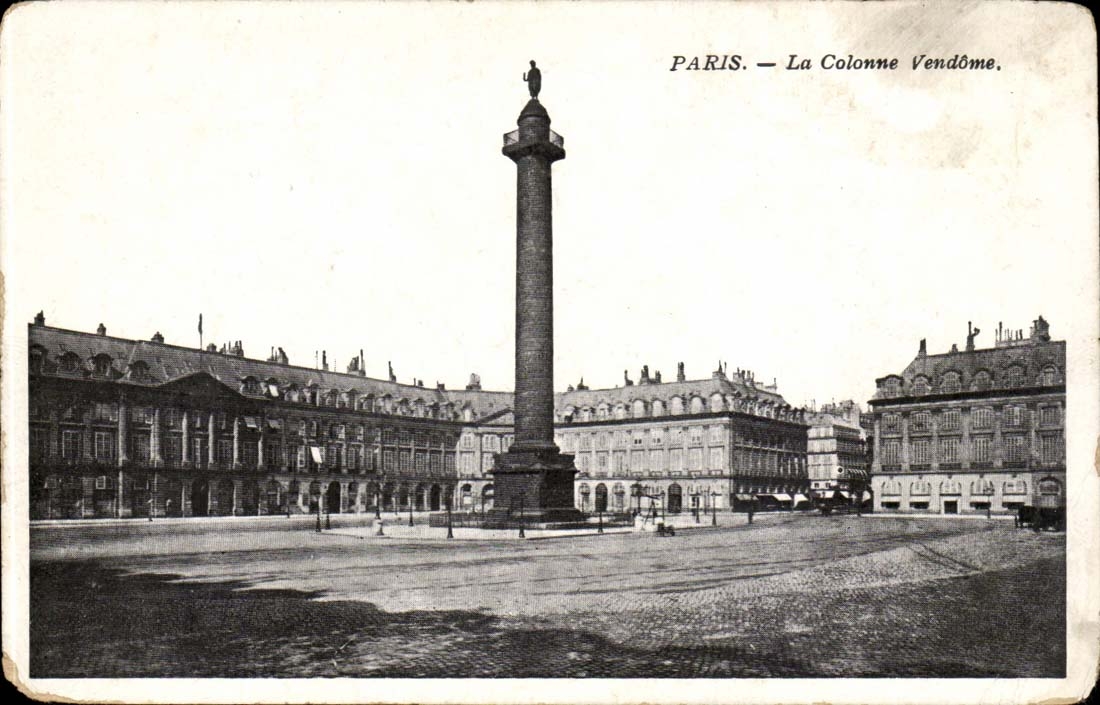 Paris CPA La colonne Vendome