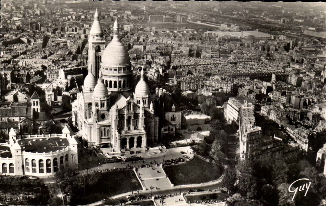 Paris CPA La basilique du SAcre Coeur de Montmartre