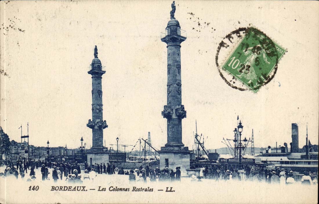 CPA Bordeaux the columns rostrales