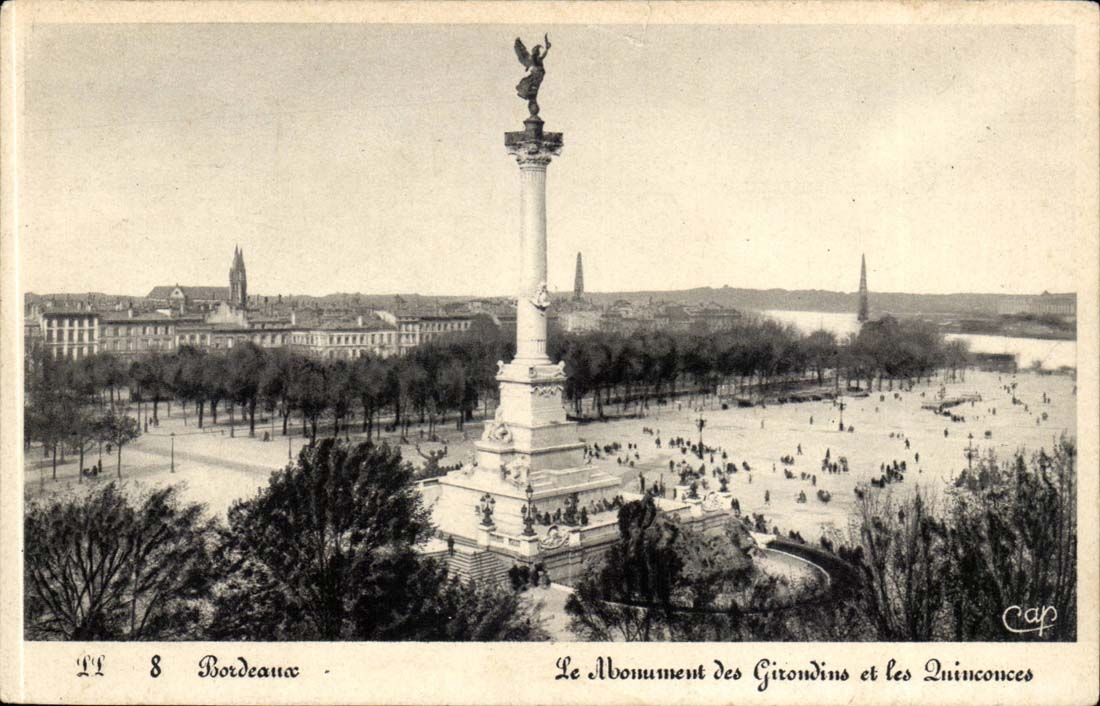 Bordeaux CPA the monument of Of Gironde and Quincunxes